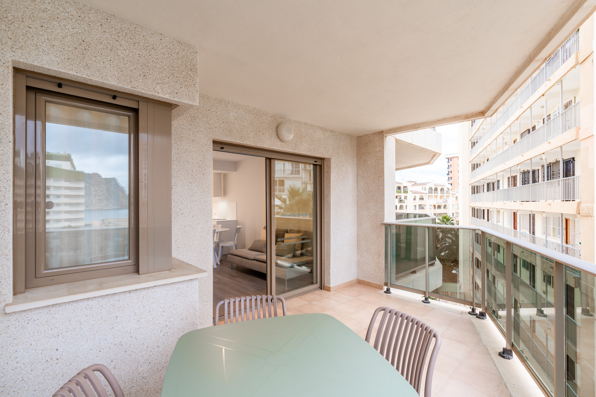 Appartement 1 chambre refait à neuf à vendre à Calpe playa de Levente